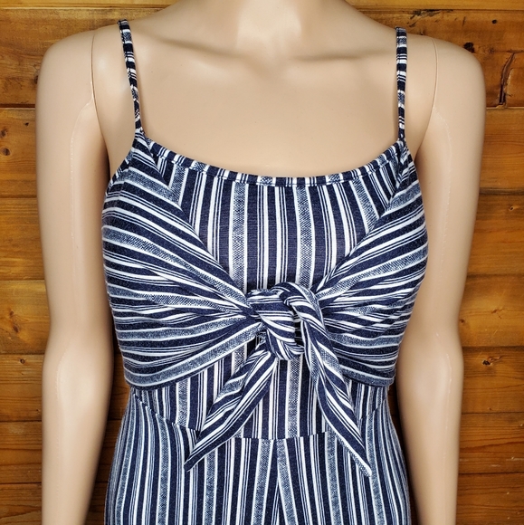 ♥️ Derek heart Jumpsuit black&white striped print tie spaghetti straps Size S - Picture 3 of 7